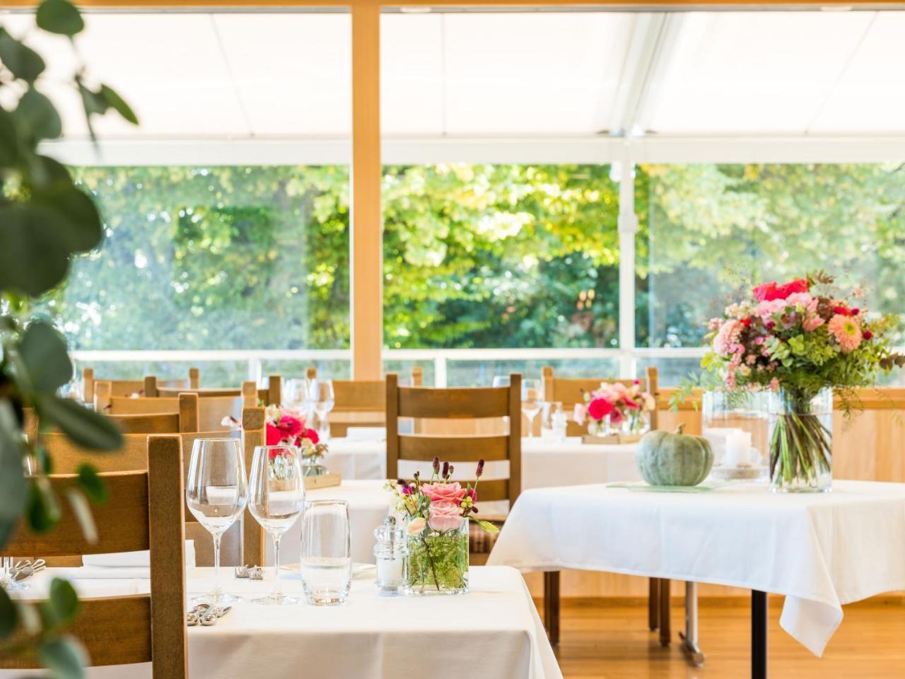 Landgasthof Hotel Menzberg エクステリア 写真