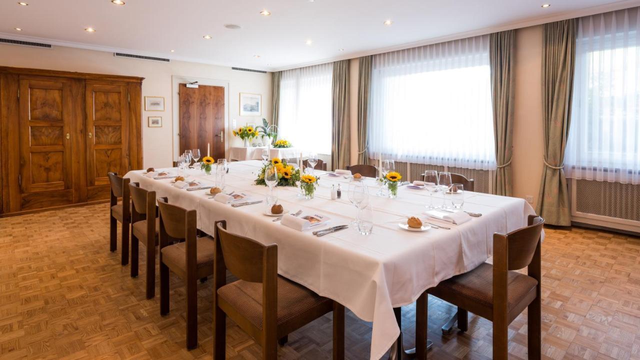 Landgasthof Hotel Menzberg エクステリア 写真