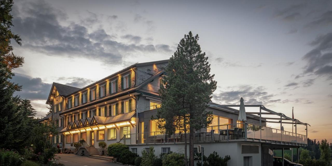 Landgasthof Hotel Menzberg エクステリア 写真