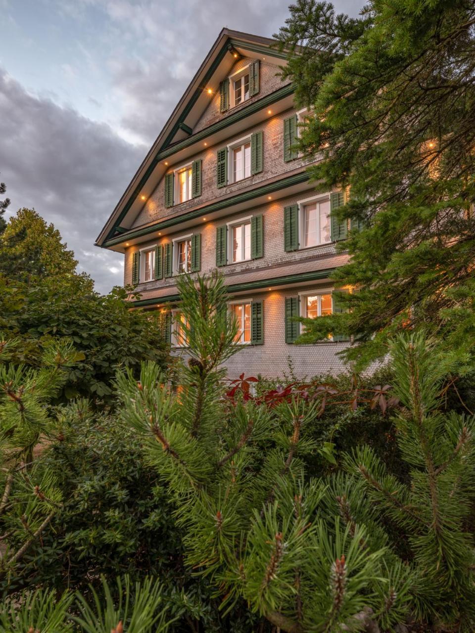 Landgasthof Hotel Menzberg エクステリア 写真