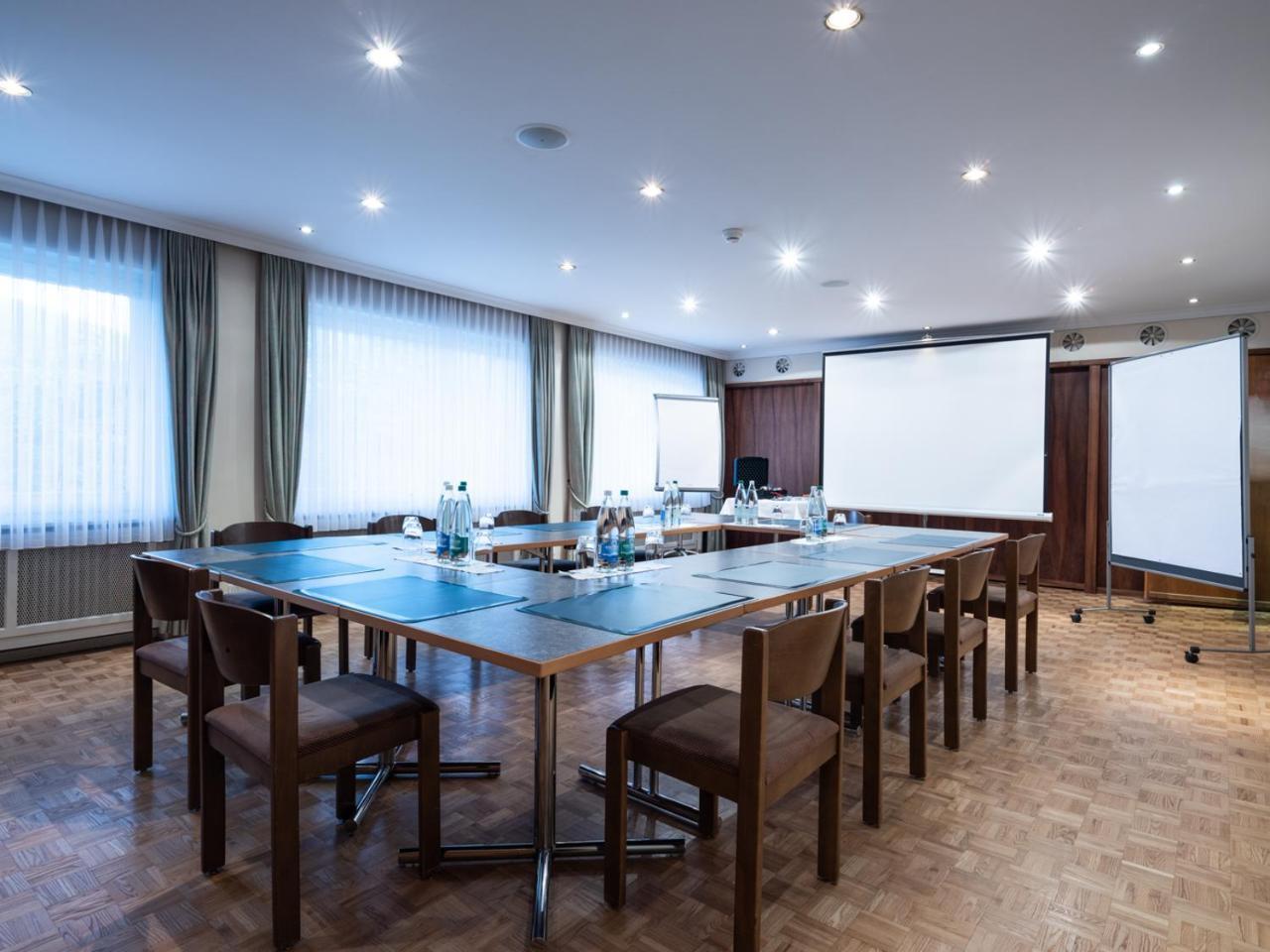 Landgasthof Hotel Menzberg エクステリア 写真