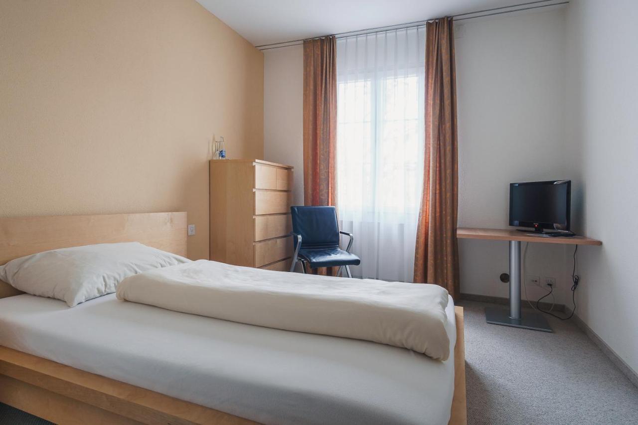 Landgasthof Hotel Menzberg エクステリア 写真